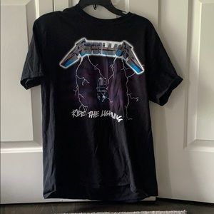 Metallica graphic tee